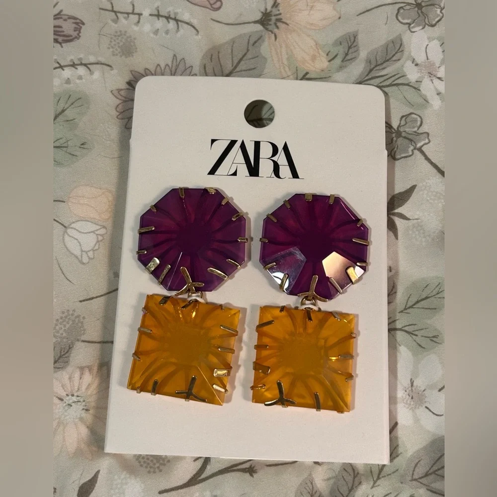 NWT Zara SOLID COLOR RESIN EARRINGS - Picture 6 of 7